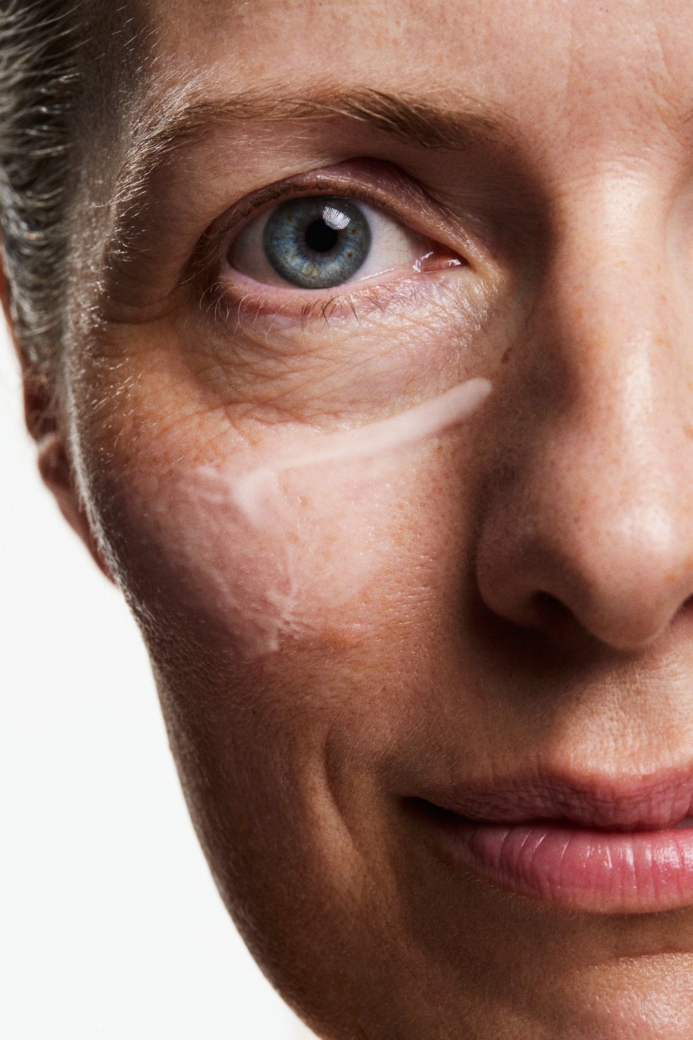 Anti - Age Day Cream - no.17 - ESSN Shop